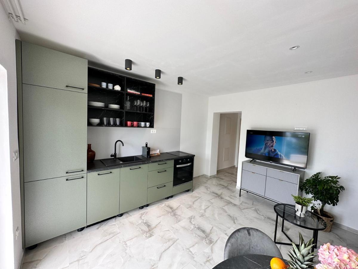 Olive View Apartment Brela Ngoại thất bức ảnh