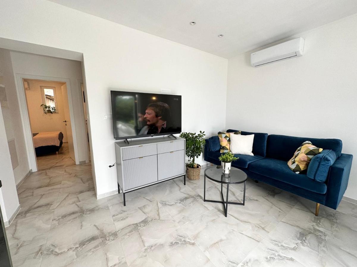 Olive View Apartment Brela Ngoại thất bức ảnh