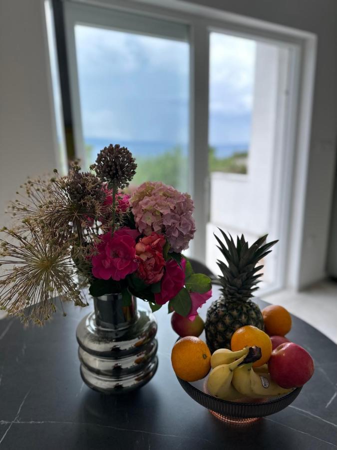 Olive View Apartment Brela Ngoại thất bức ảnh
